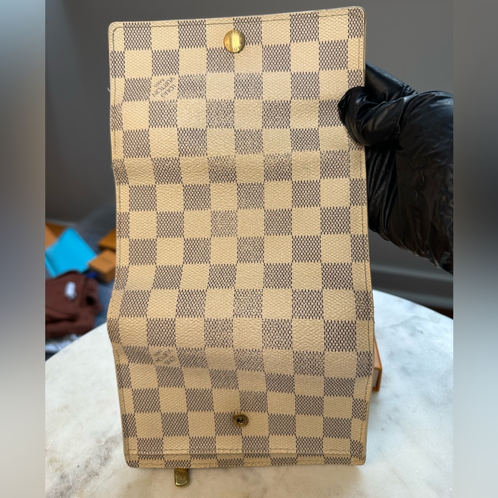 LV Damier Azure Alexandra Wallet - Unique Trifold wallet Checkered Louis Vuitton